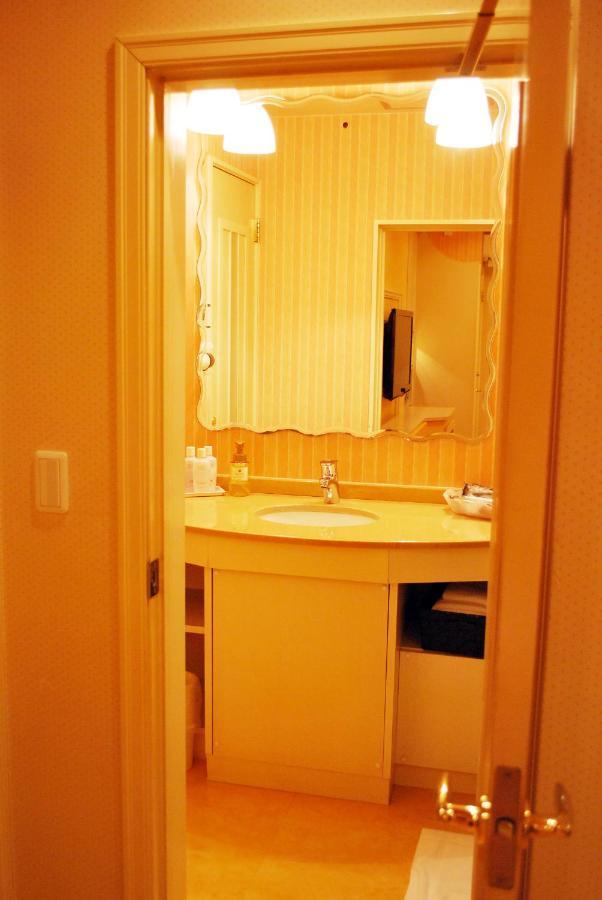 Ena Hotel Venus Eksteriør billede
